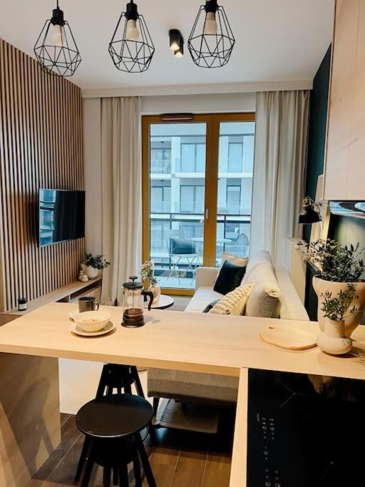 Przytulny Apartament Greenwall Krakow Dış mekan fotoğraf
