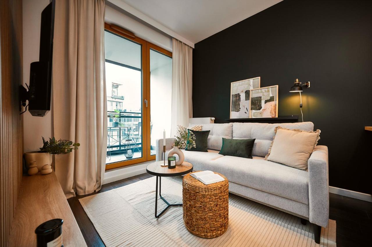 Przytulny Apartament Greenwall Krakow Dış mekan fotoğraf